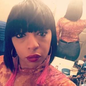 Meet your Posher, Tapria